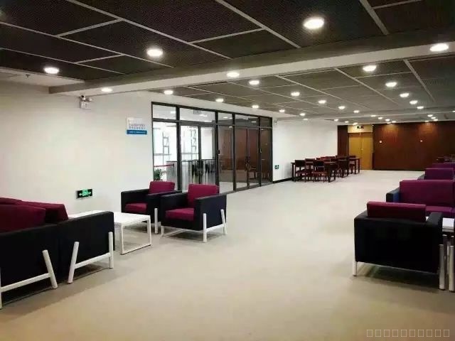 江南大学图书馆